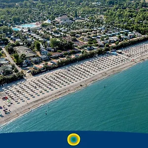 Club Del Sole Vigna Sul Mar Family Collection Ferienpark